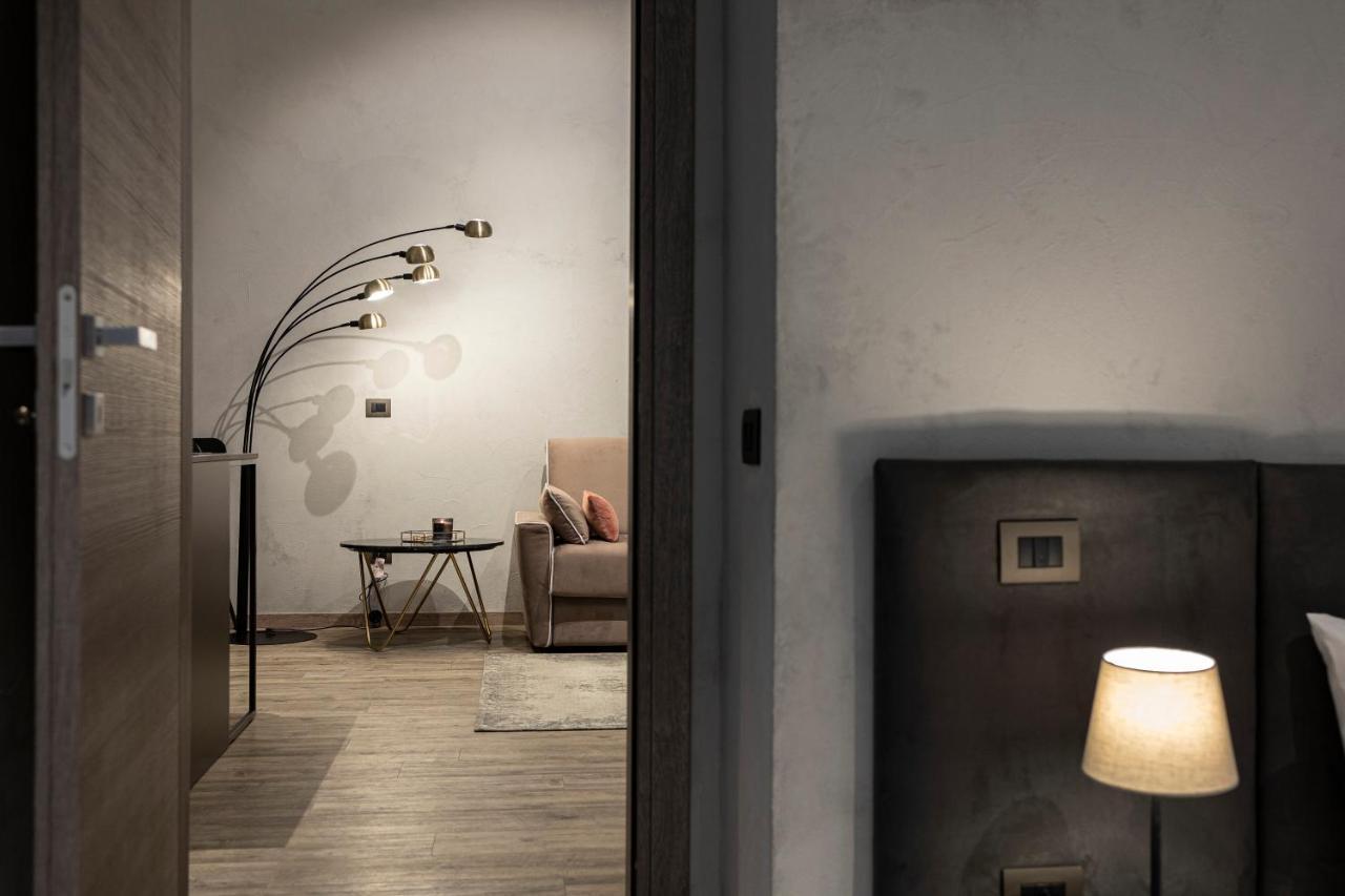 Corso 84 Luxury Suites Πεσκάρα Εξωτερικό φωτογραφία