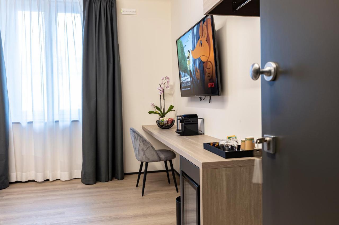 Corso 84 Luxury Suites Πεσκάρα Εξωτερικό φωτογραφία