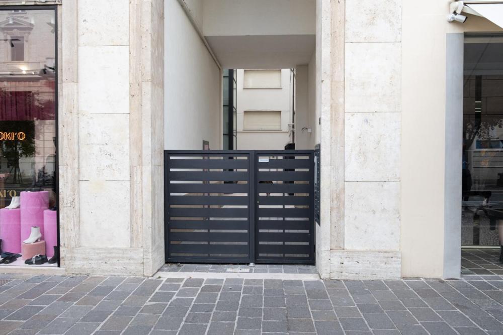 Corso 84 Luxury Suites Πεσκάρα Εξωτερικό φωτογραφία